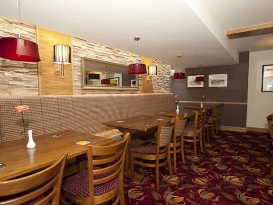 Hendy The Fountain Inn מראה חיצוני תמונה