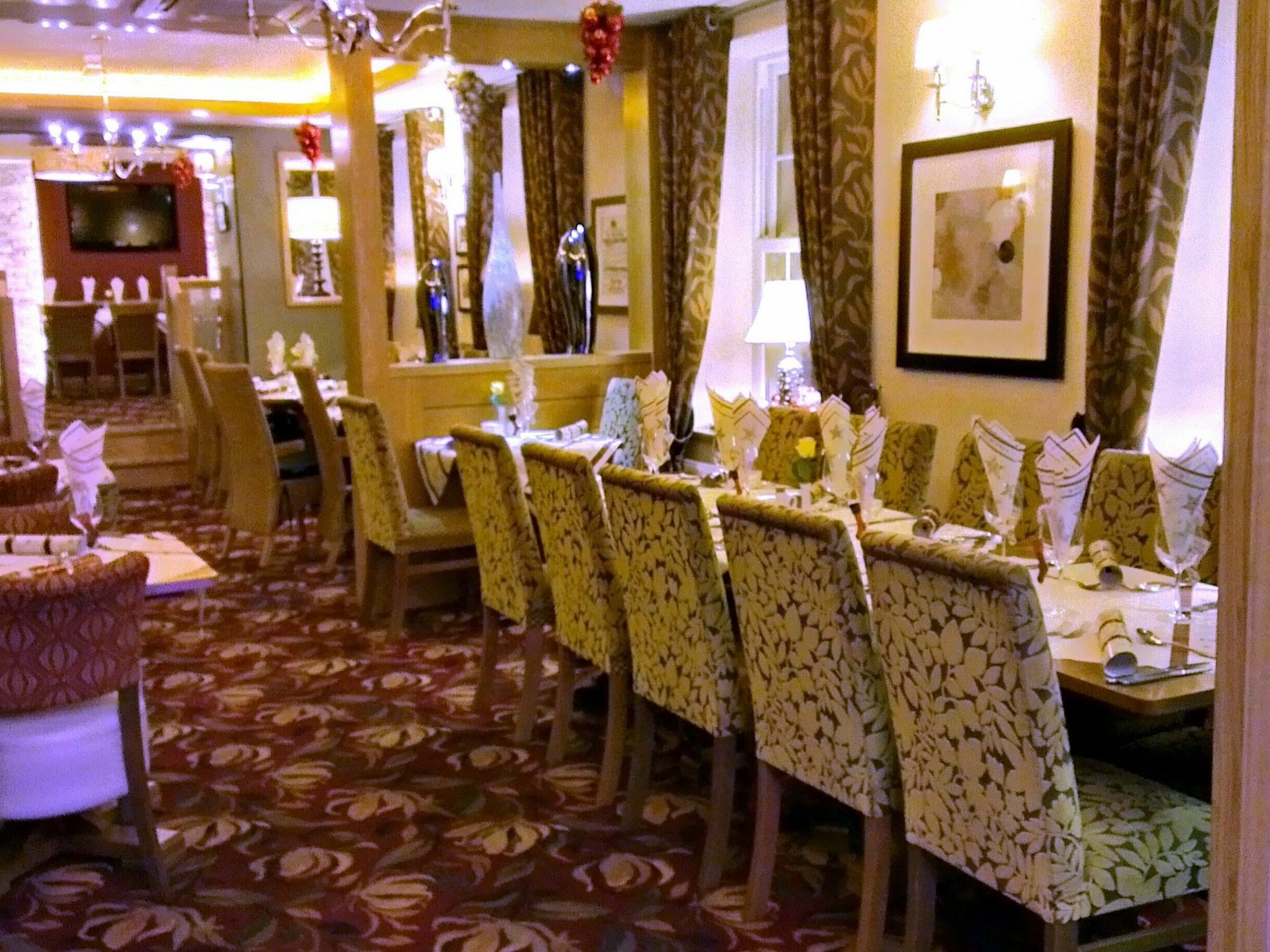 Hendy The Fountain Inn מראה חיצוני תמונה