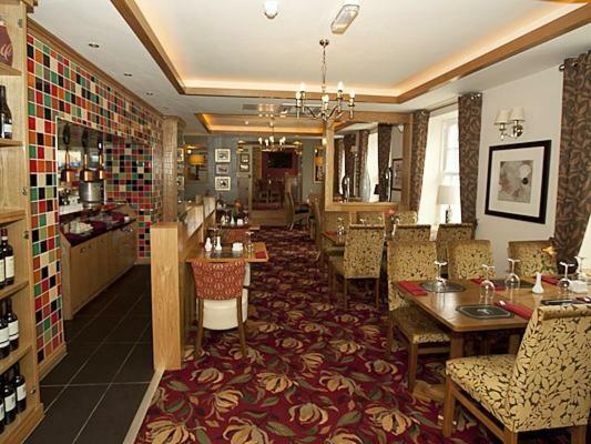 Hendy The Fountain Inn מראה חיצוני תמונה